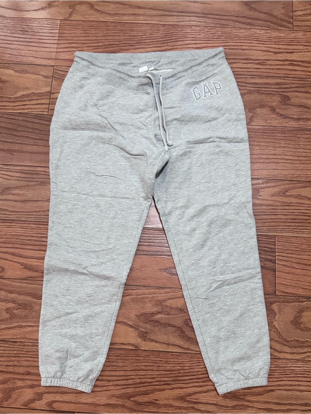 GAP Gray Jogger Sweatpants - Cozy Everyday Bottoms